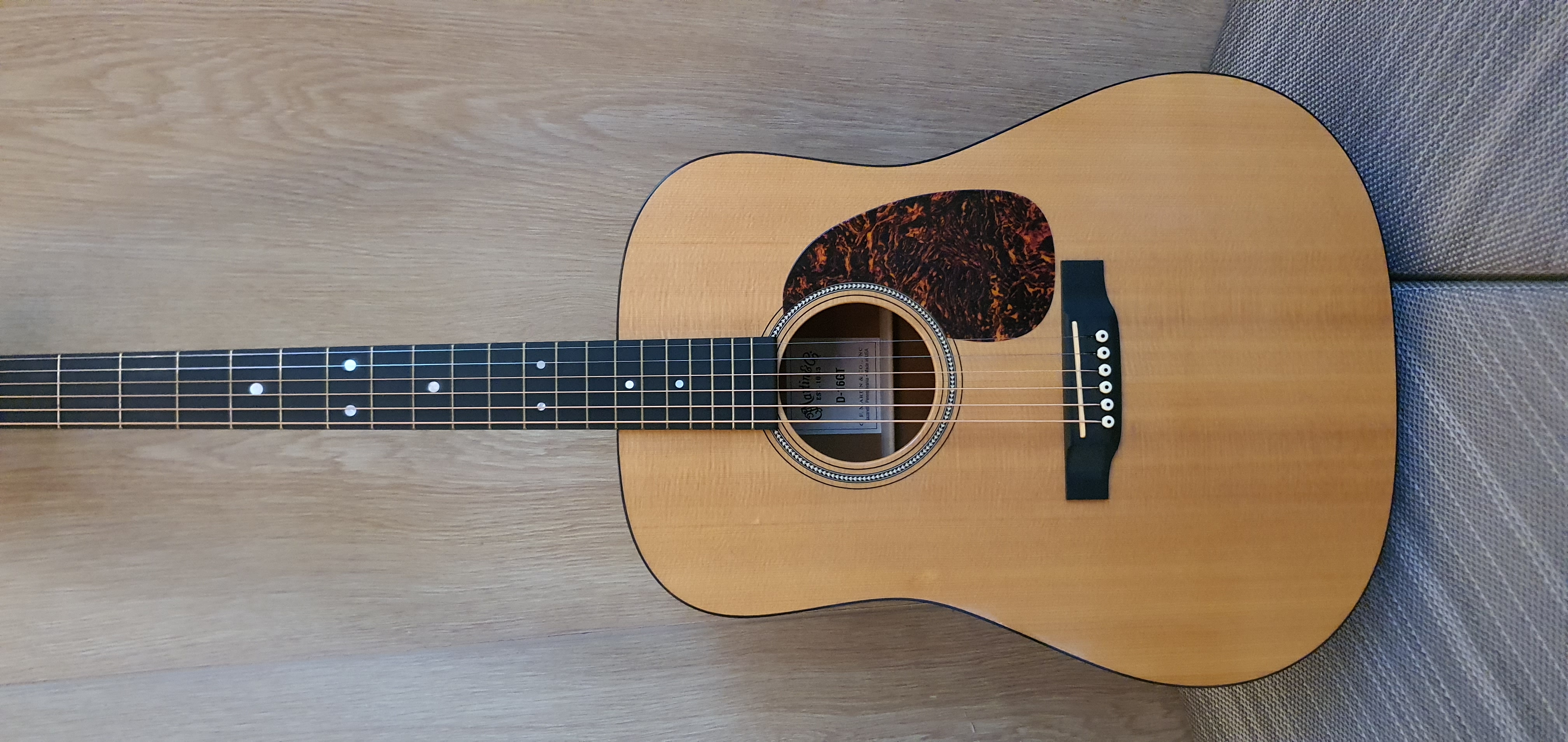 กีต้าร์ Martin D-16GT All Solid Made in U.S.A.