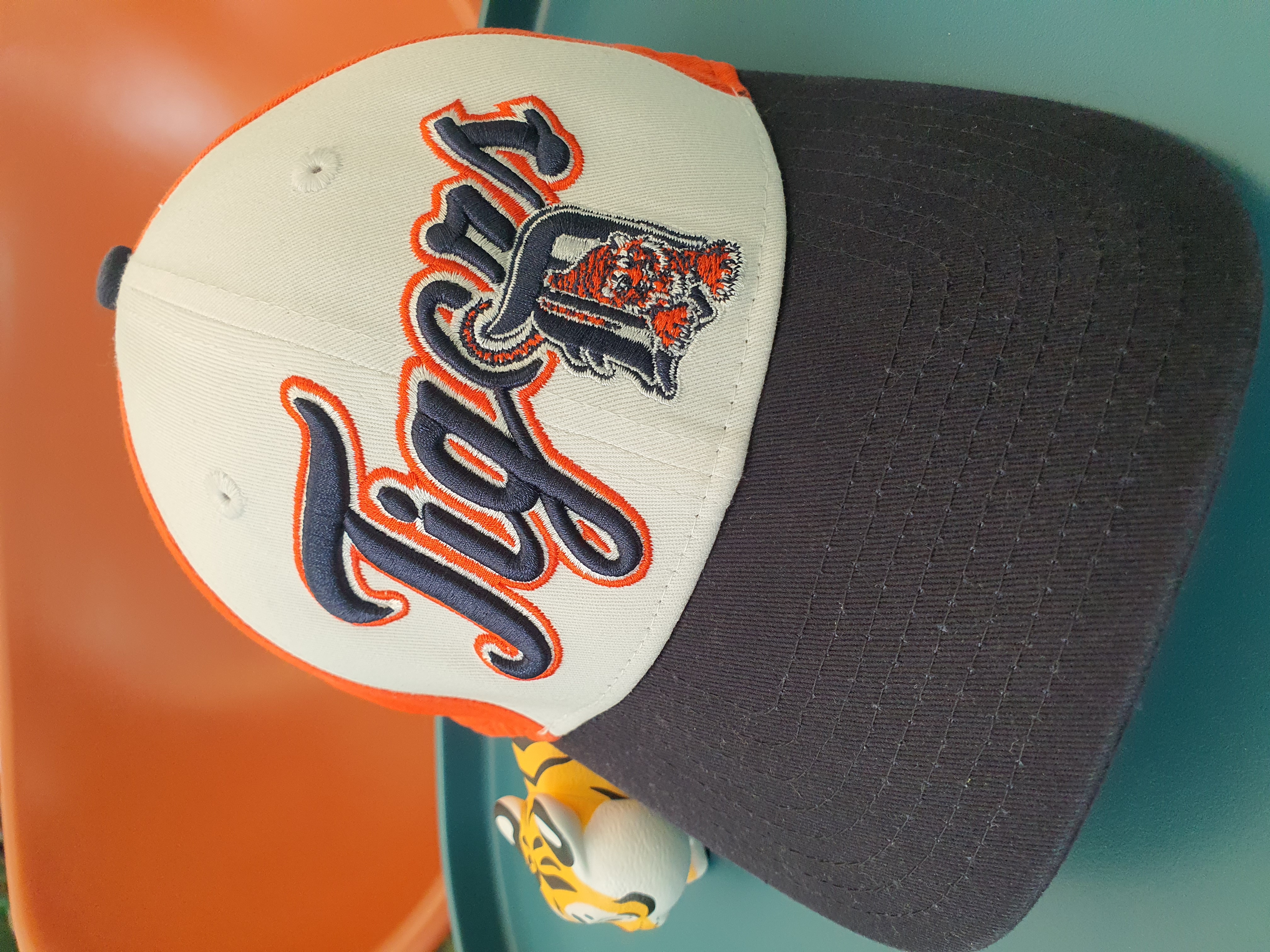 หมวก NEW ERA มือสอง - Tiger สีส้ม