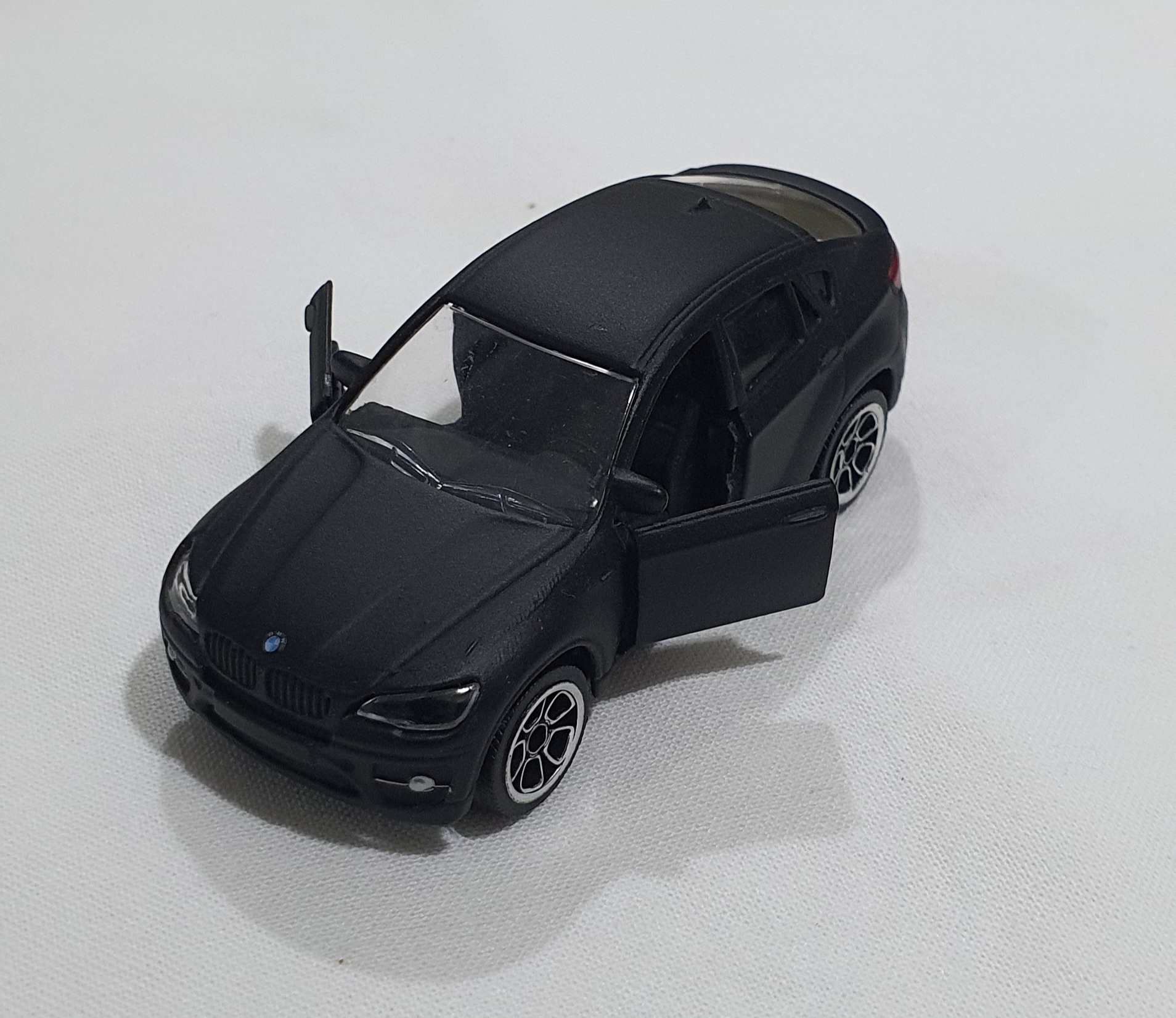 Majorette BMW X6 matte black