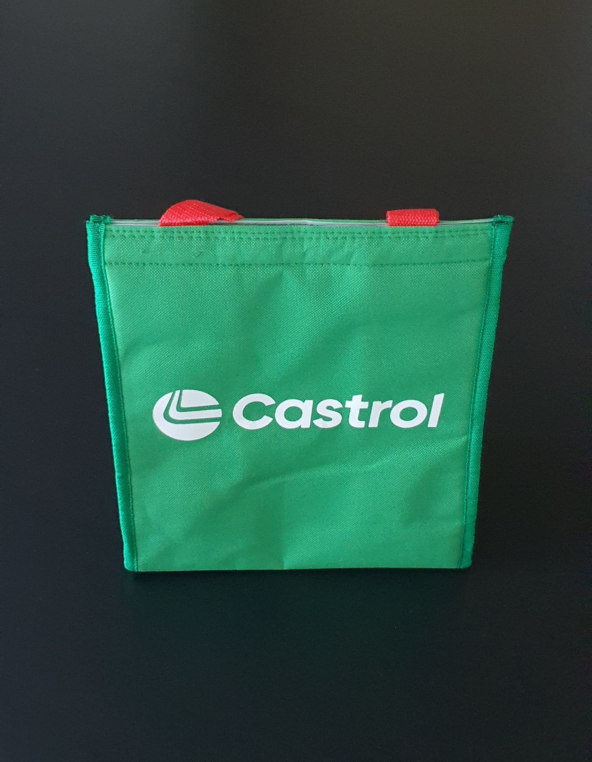 กระเป๋าเก็บความเย็น Castrol ไม่เคยใช้งาน