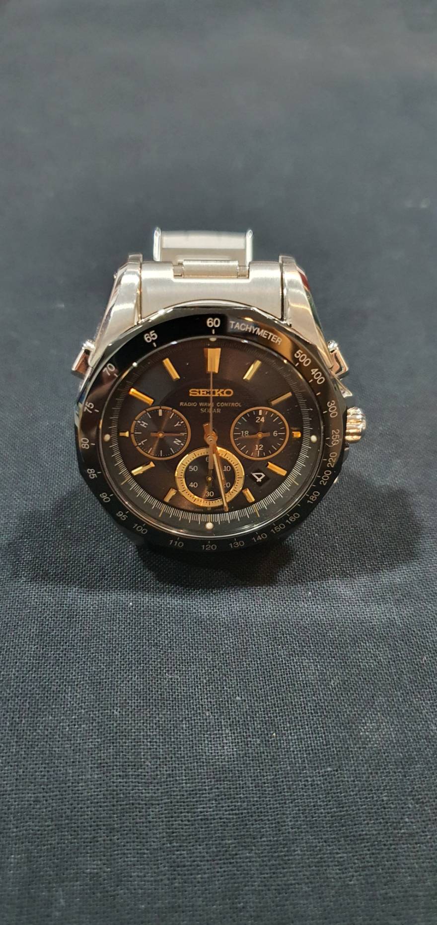 นาฬิกา Seiko Solar system + Radio Wave Control