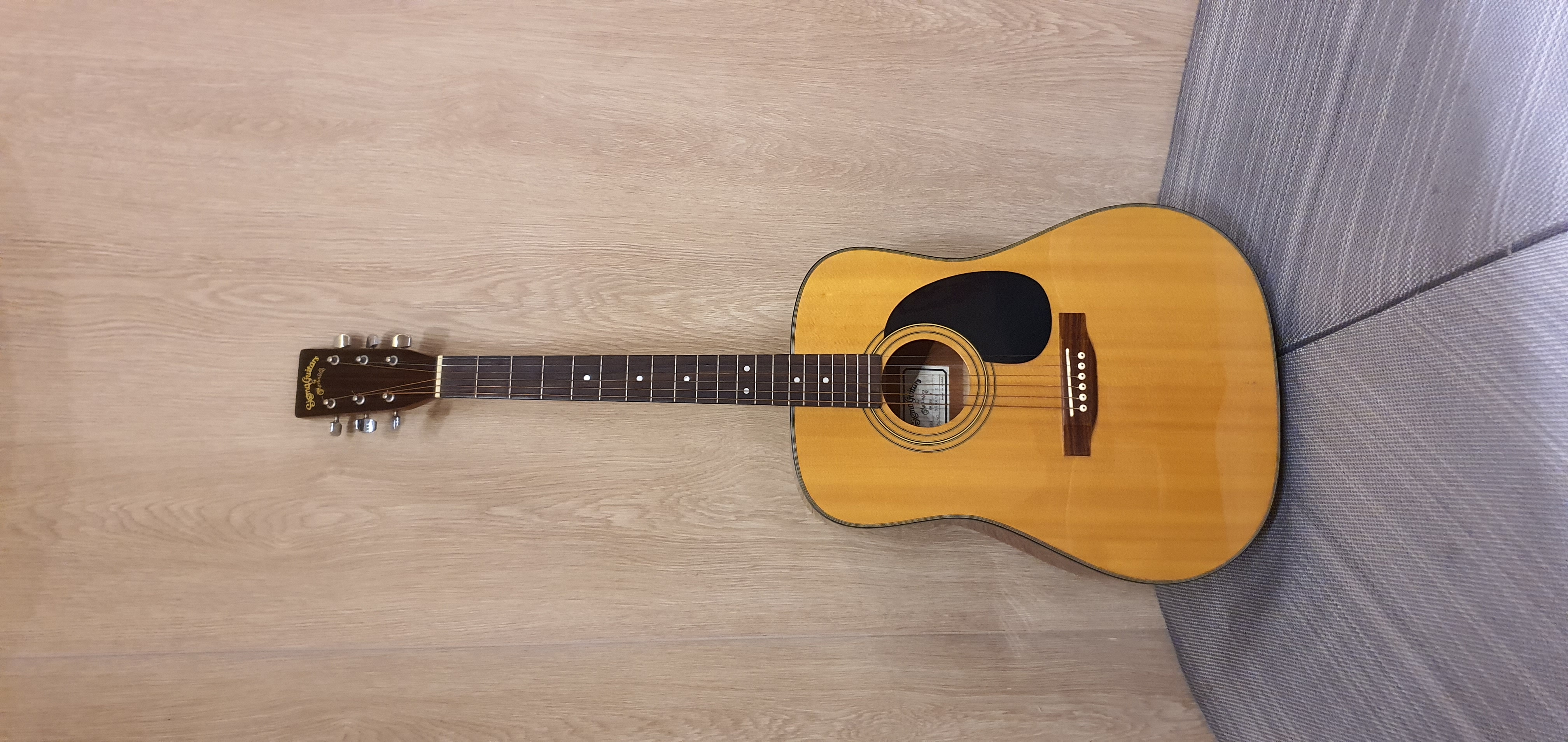 กีต้าร์ Sigma DM-1ST by C.F. Martin ไม้หน้าแท้