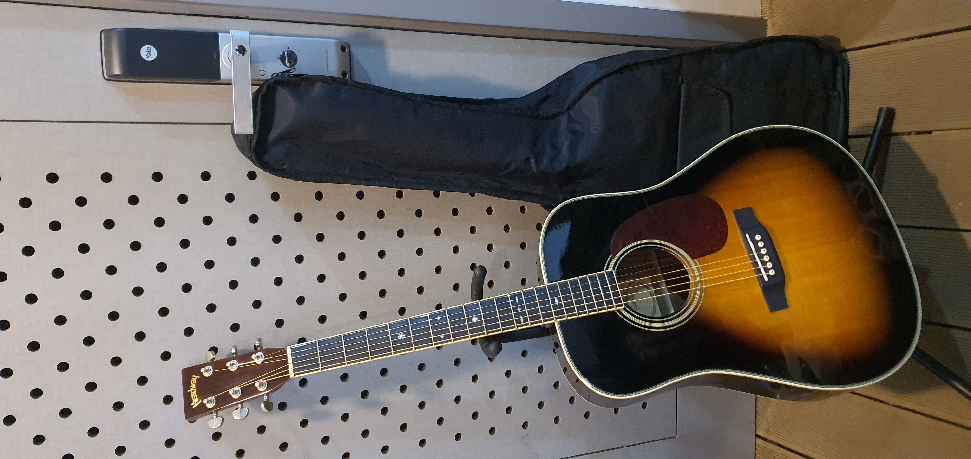 กีต้าร์ Headway HCD-40s ลดราคา sale!