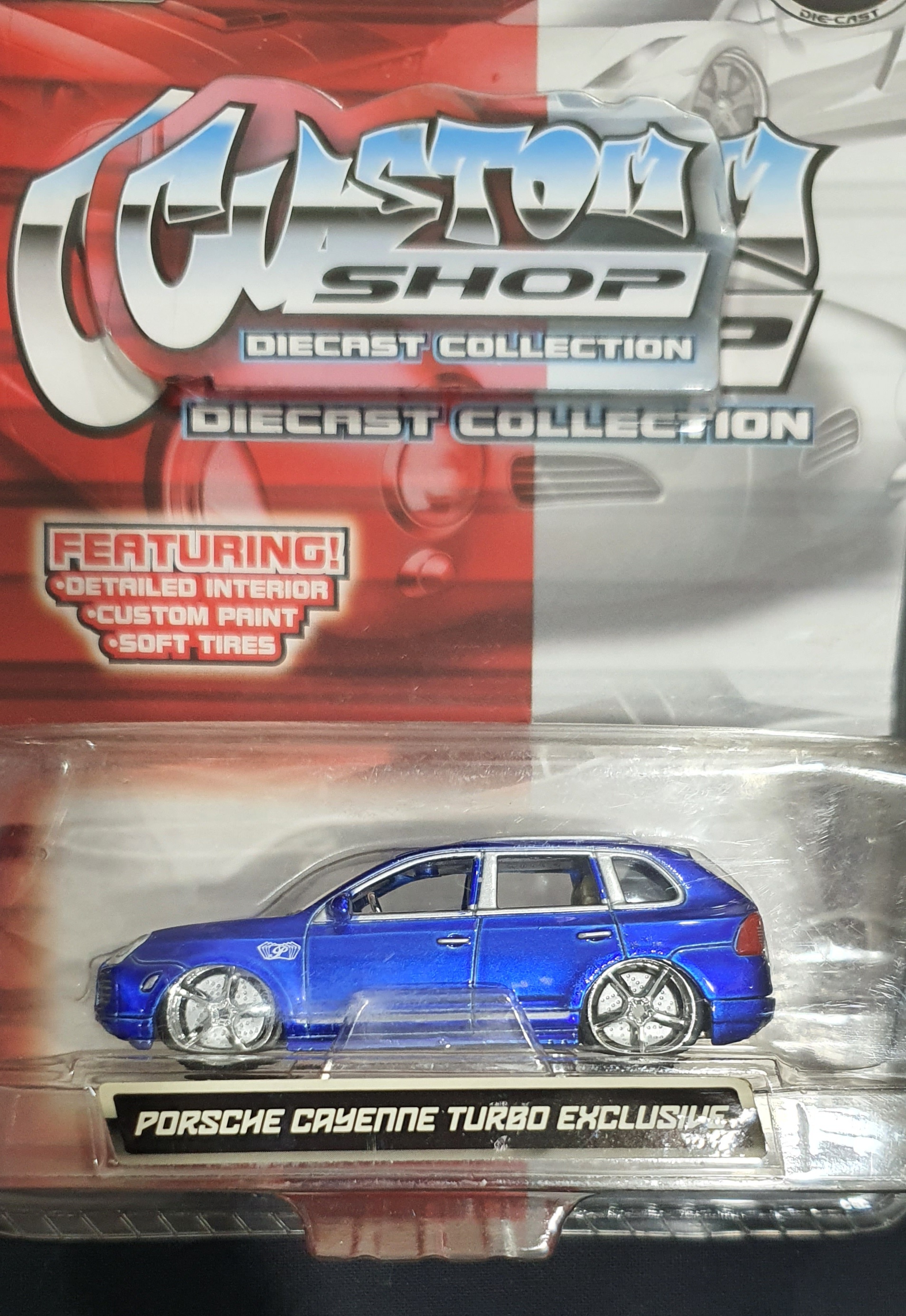 รถเหล็กล้อยาง Porsche Cayenne Turbo 1/64