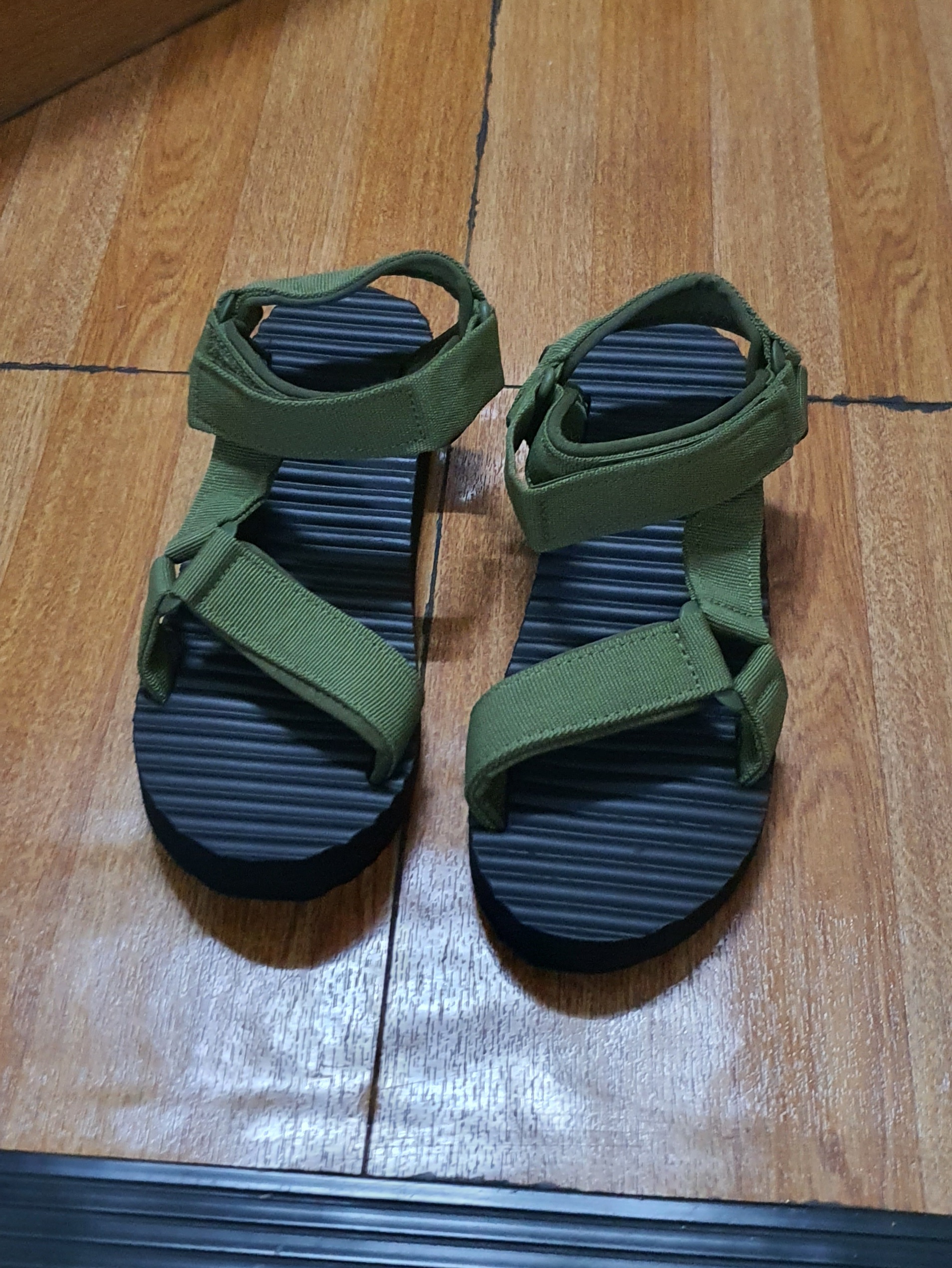 รองเท้า muji เบอร์ 40