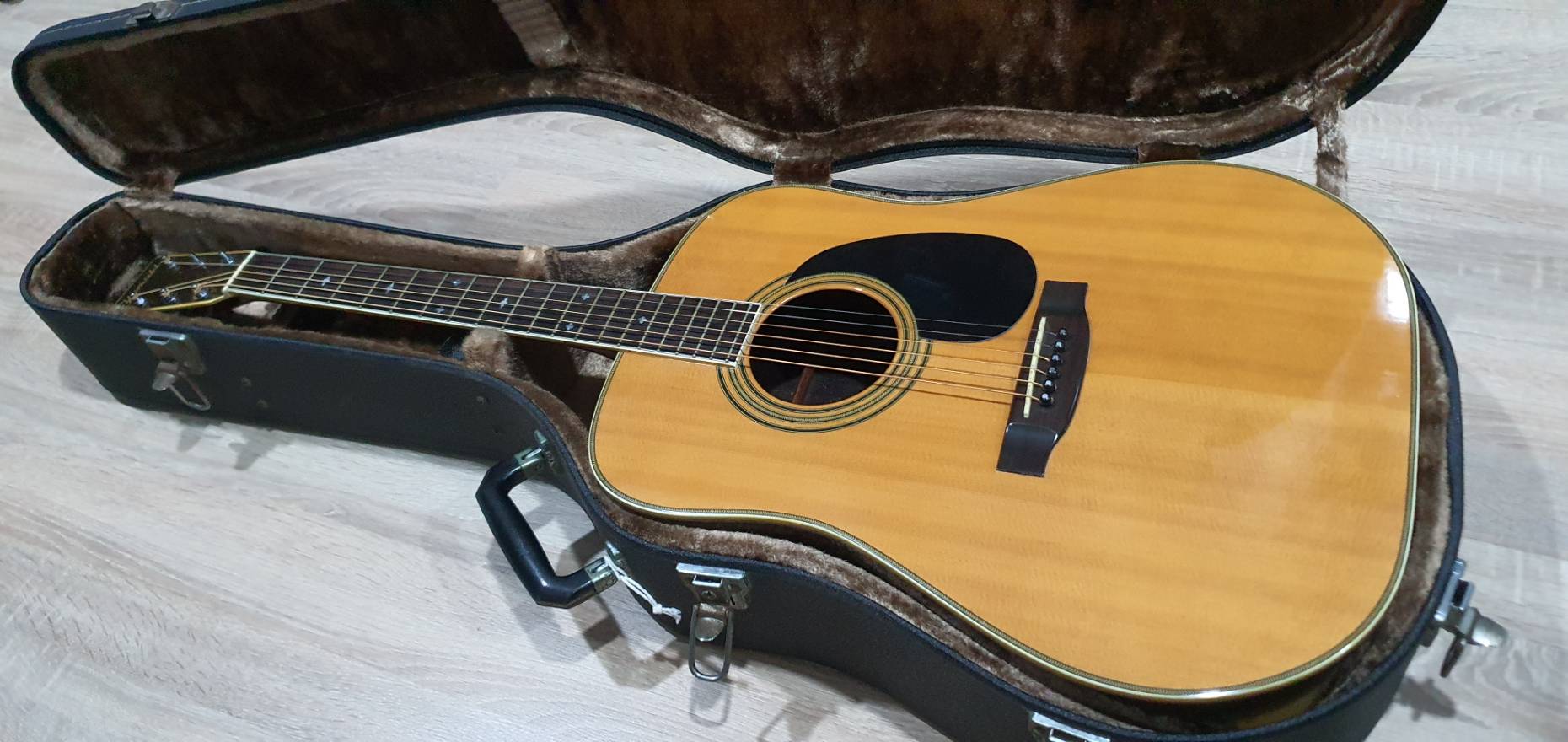 กีตาร์ Yamaki R60 all solid vintage made in Japan