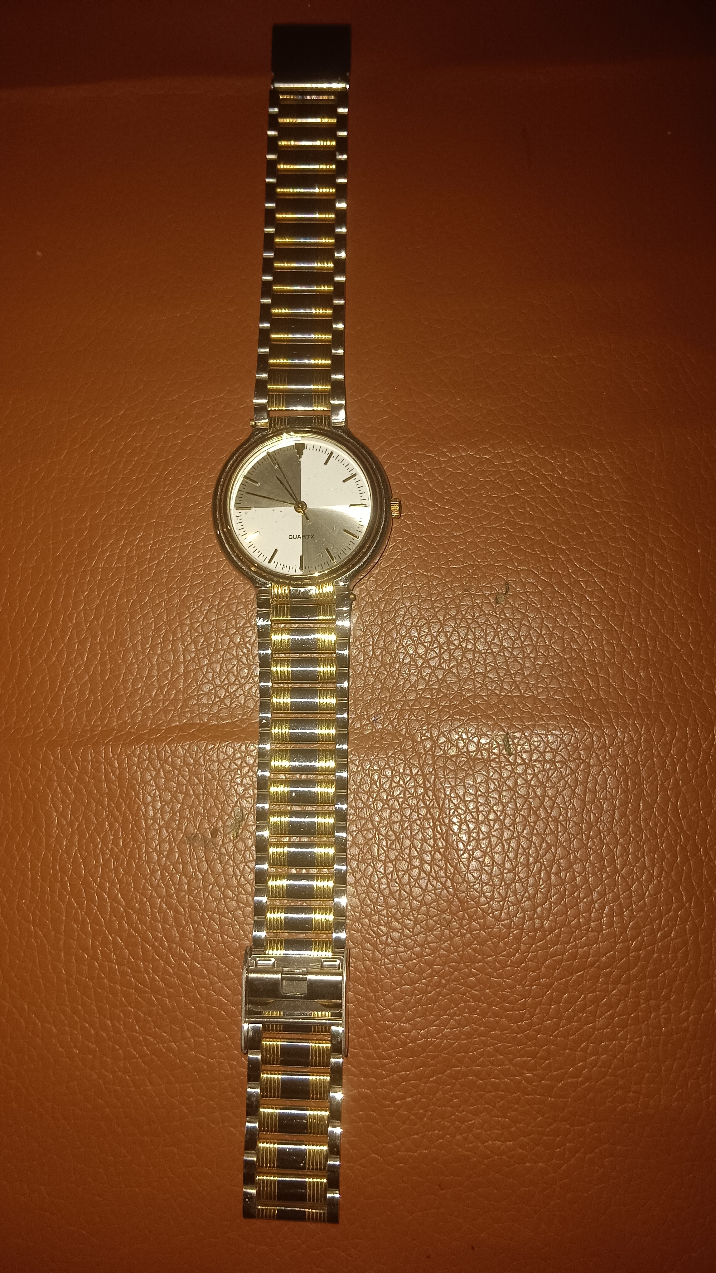 นาฬิกาจากญี่ปุ่น